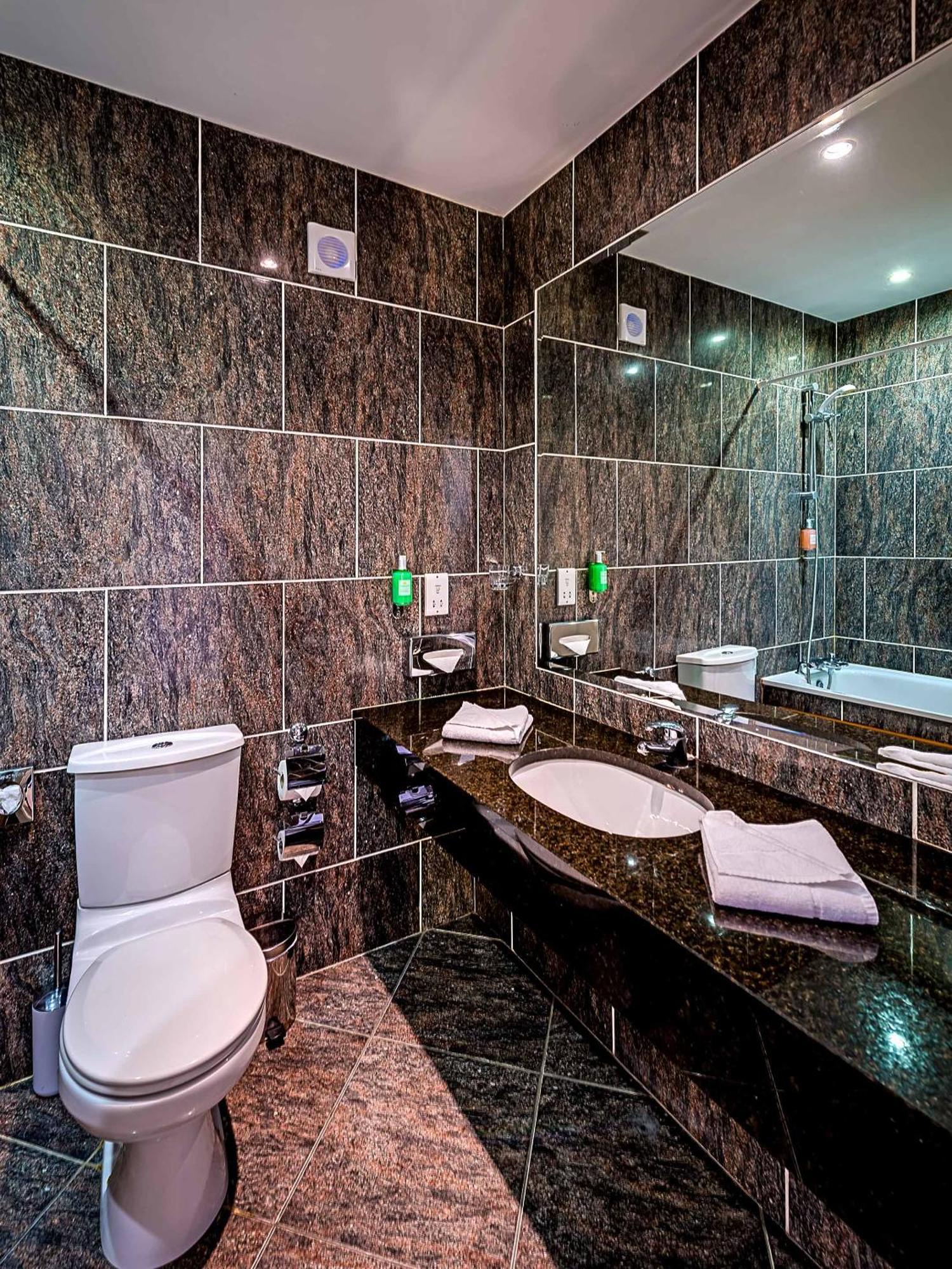 Central Hotel Tullamore Zewnętrze zdjęcie